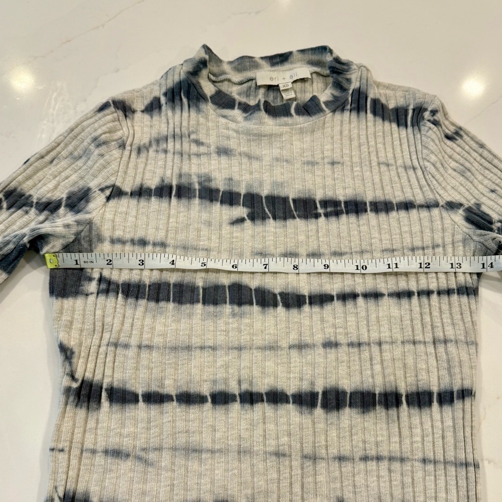 Anthropologie eri + alli Reed mock neck top tie dye - Picture 7 of 10